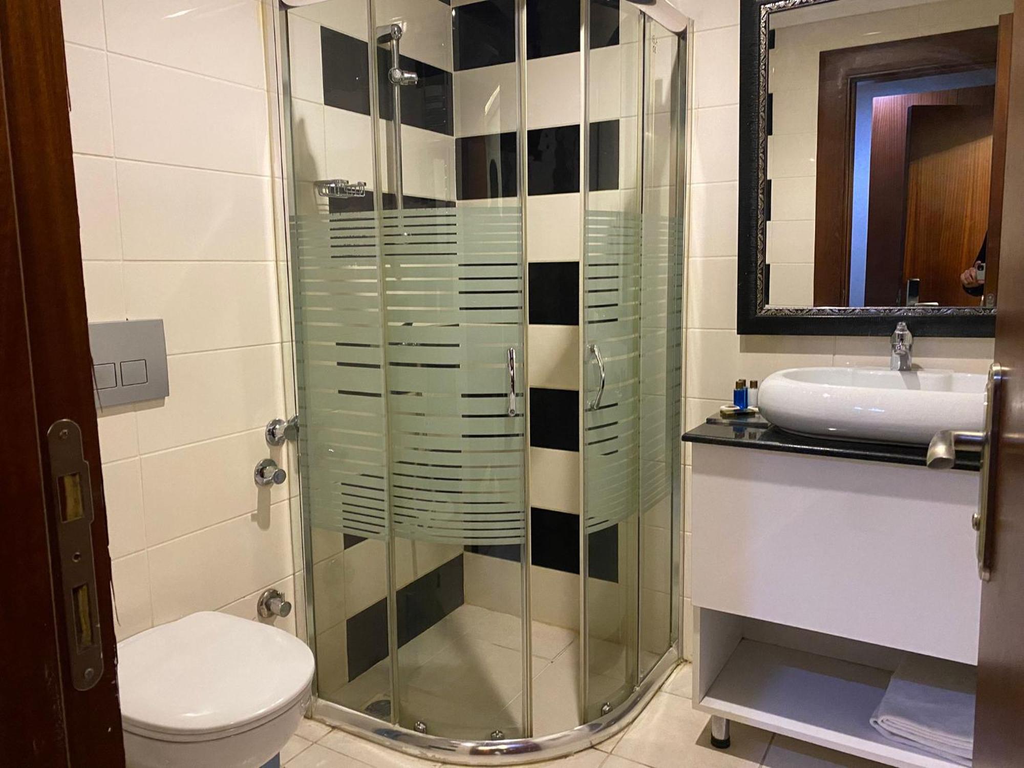 Asrin Business Hotel Kizilay Ankara Buitenkant foto